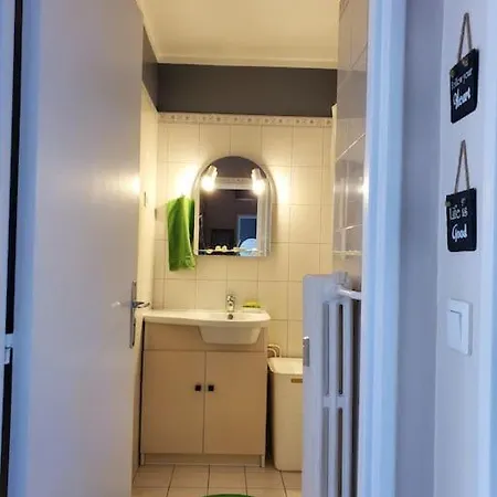 Apartment Lumineux Avec Parking Privee *