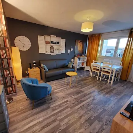 Apartment Lumineux Avec Parking Privee *