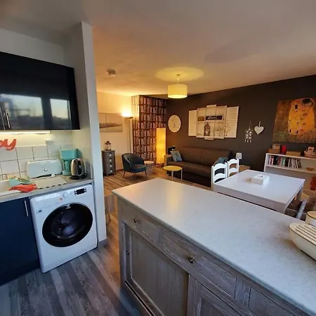 Apartment Lumineux Avec Parking Privee Ban-Saint-Martin