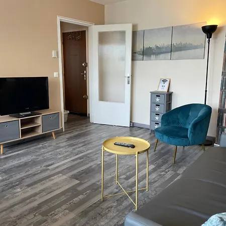 Appartement Lumineux Avec Parking Privee